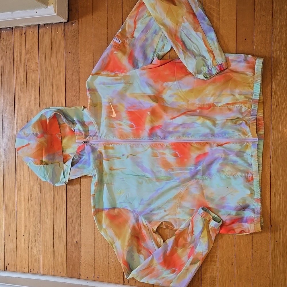 Nike, Lightweight, Packable, Full Zip Running Jacket, EUC, Women's L